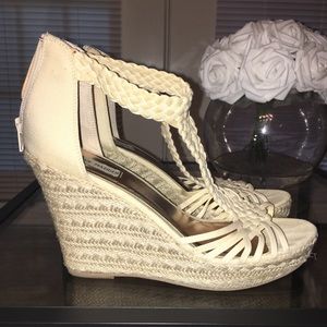 💫 Steve Madden Wedges 💫